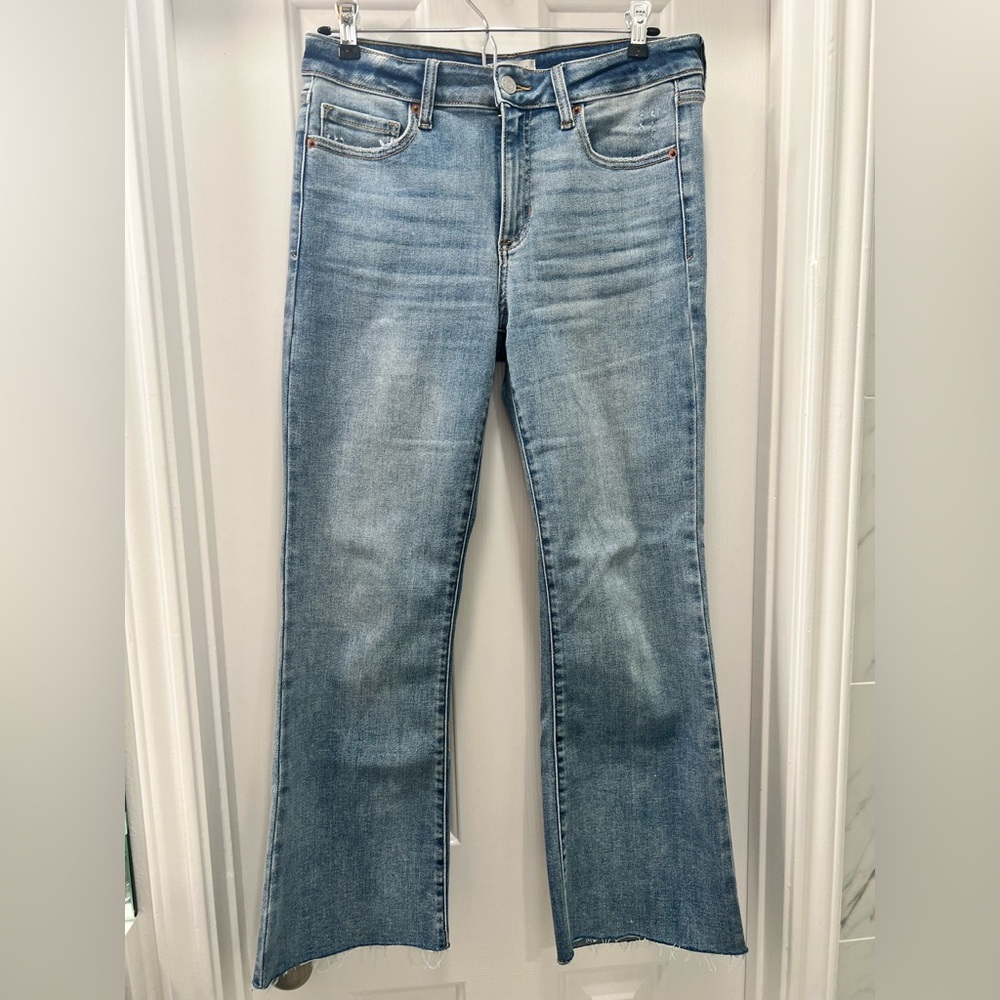 Sneak Peek Mid Rise Ultra Stretch Kick Flare Jeans Sz 28 - Picture 5 of 9